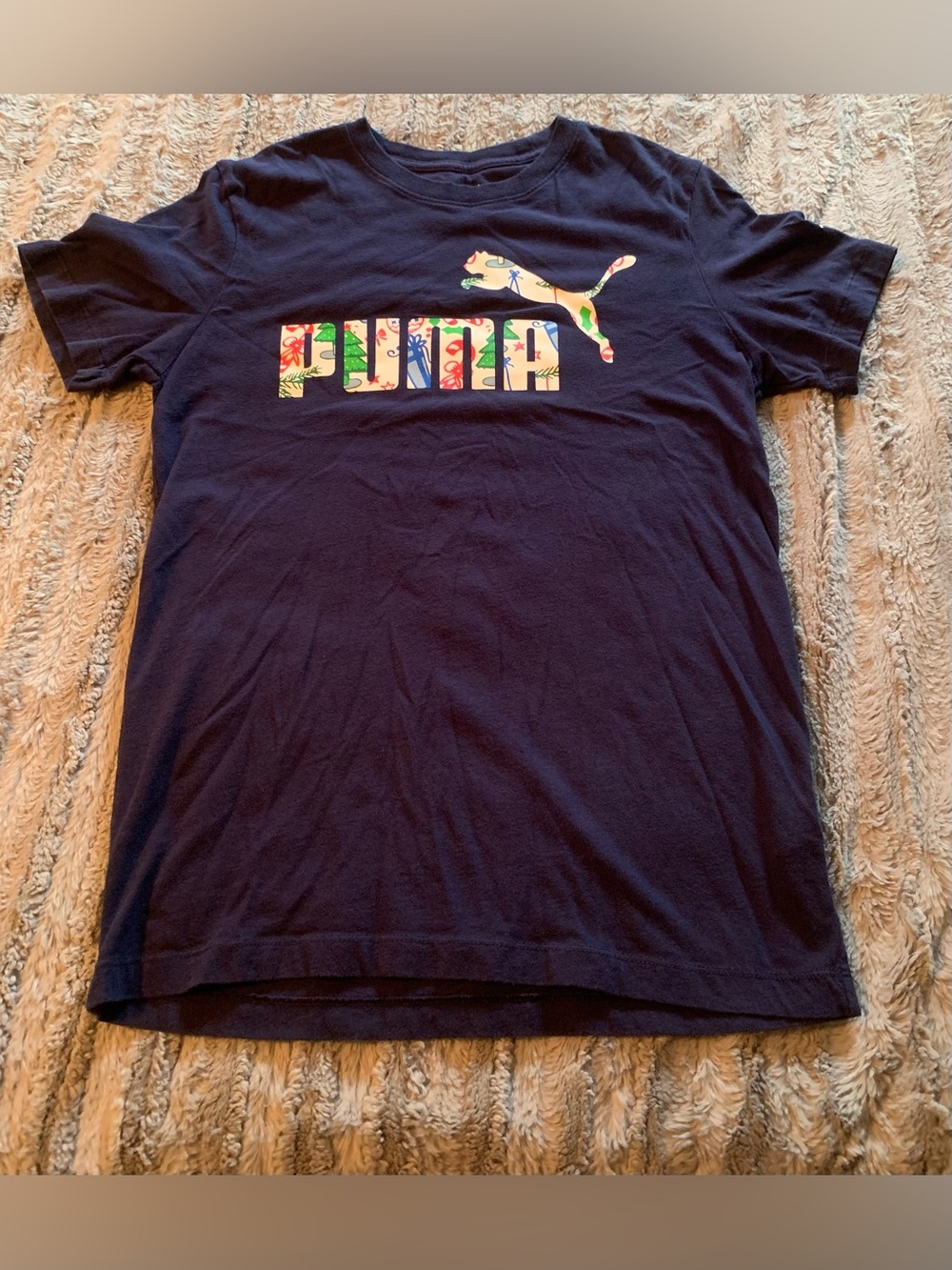PUMA Holiday Fill Logo Graphic Tee, size small